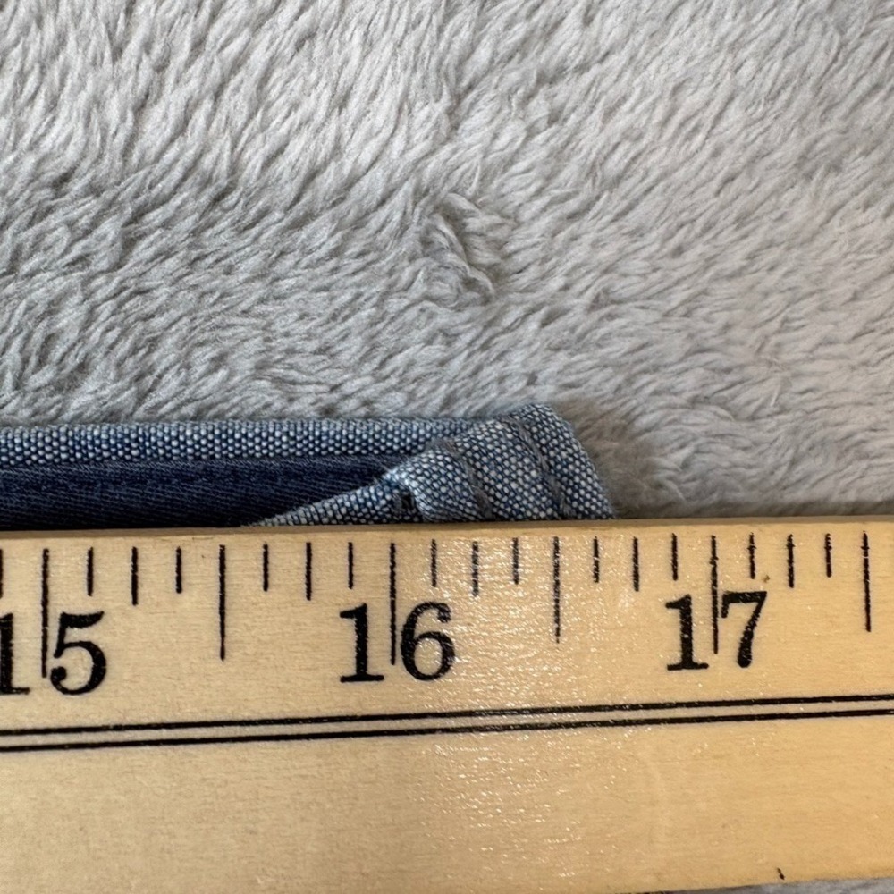 J Crew Shorts Mens 33 Blue Chino Stanton Mid Rise 9" Inseam Chambray Preppy - Picture 3 of 12